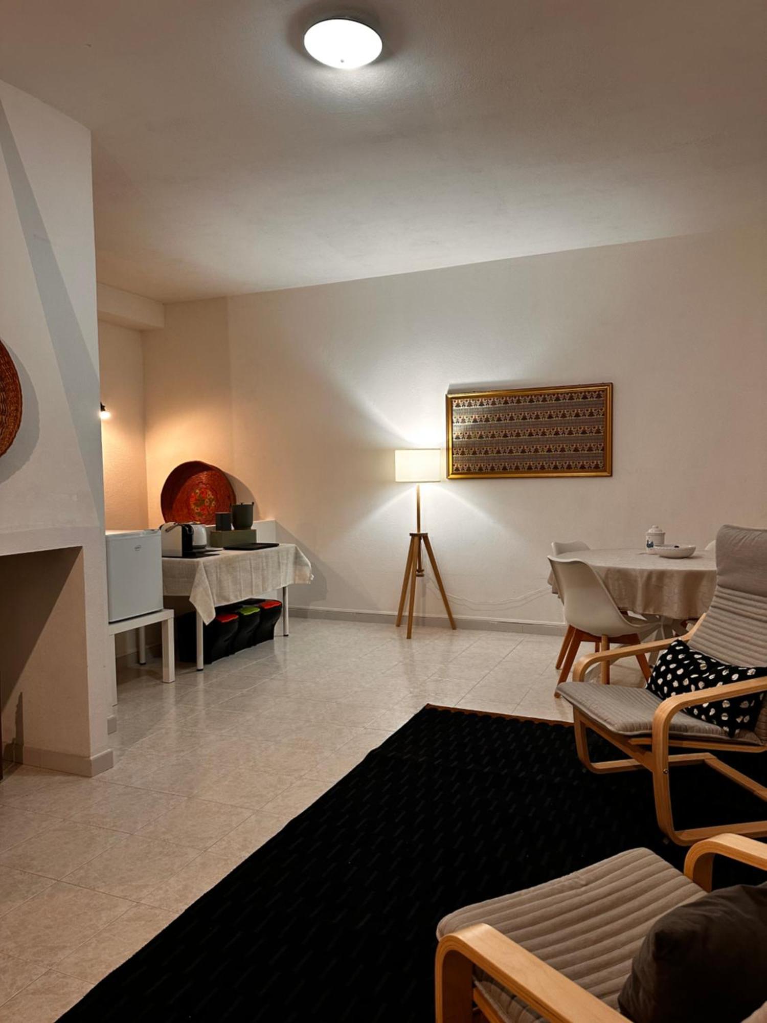 Habitación en casa particular Sveva Làconi